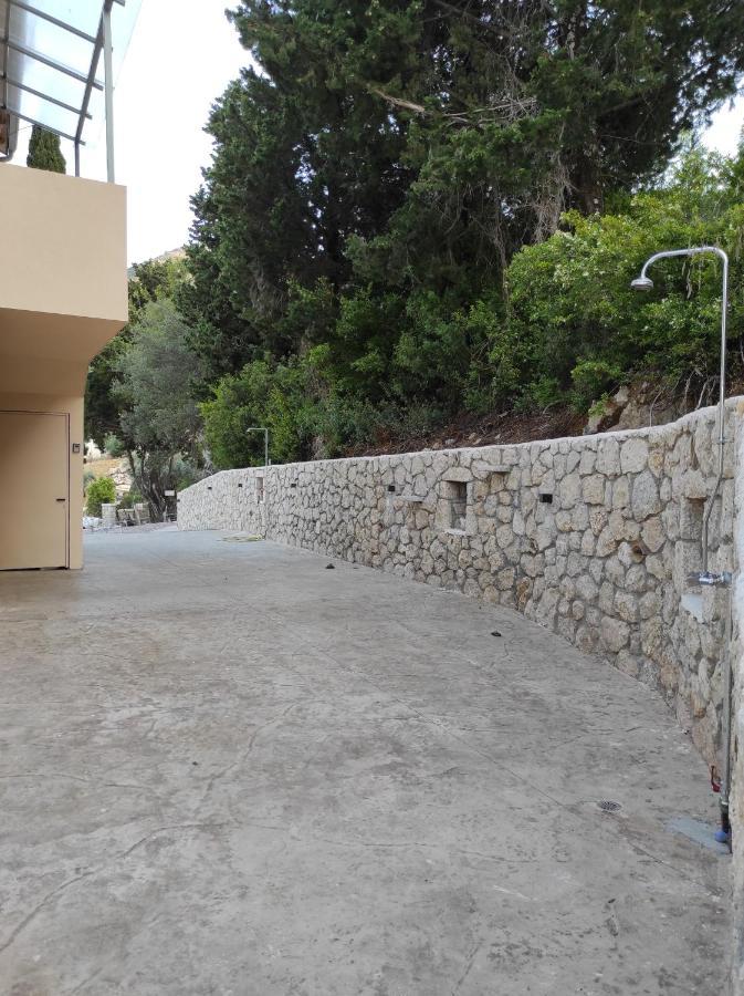 Gerakofolia-Villa Nikiana Exterior photo